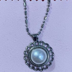 Elegant Sterling Silver White South Sea Pearl Pendant Necklace